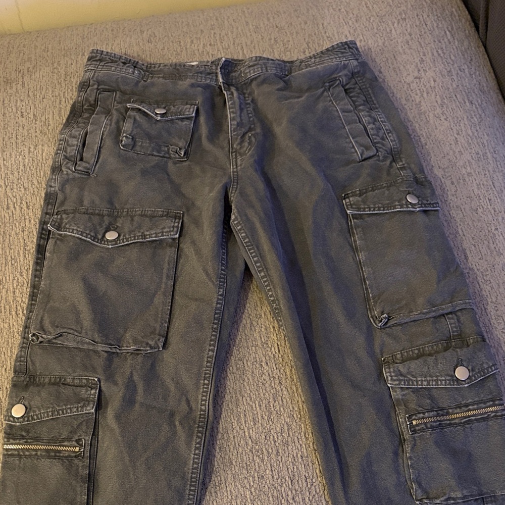Zara Men's Charcoal Cargo Pants
